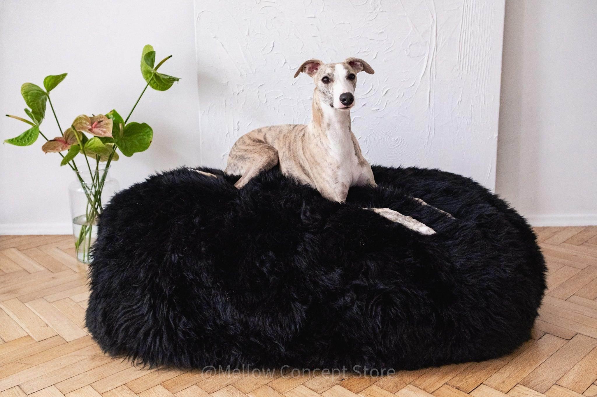 Oval Sheepskin Luxury Pet Bed Soft Cozy Dog Cat Cushion